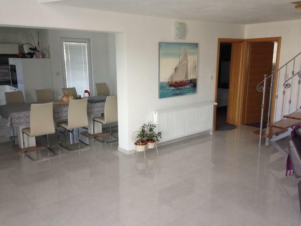 Pletkovic Apartments Tribalj المظهر الخارجي الصورة